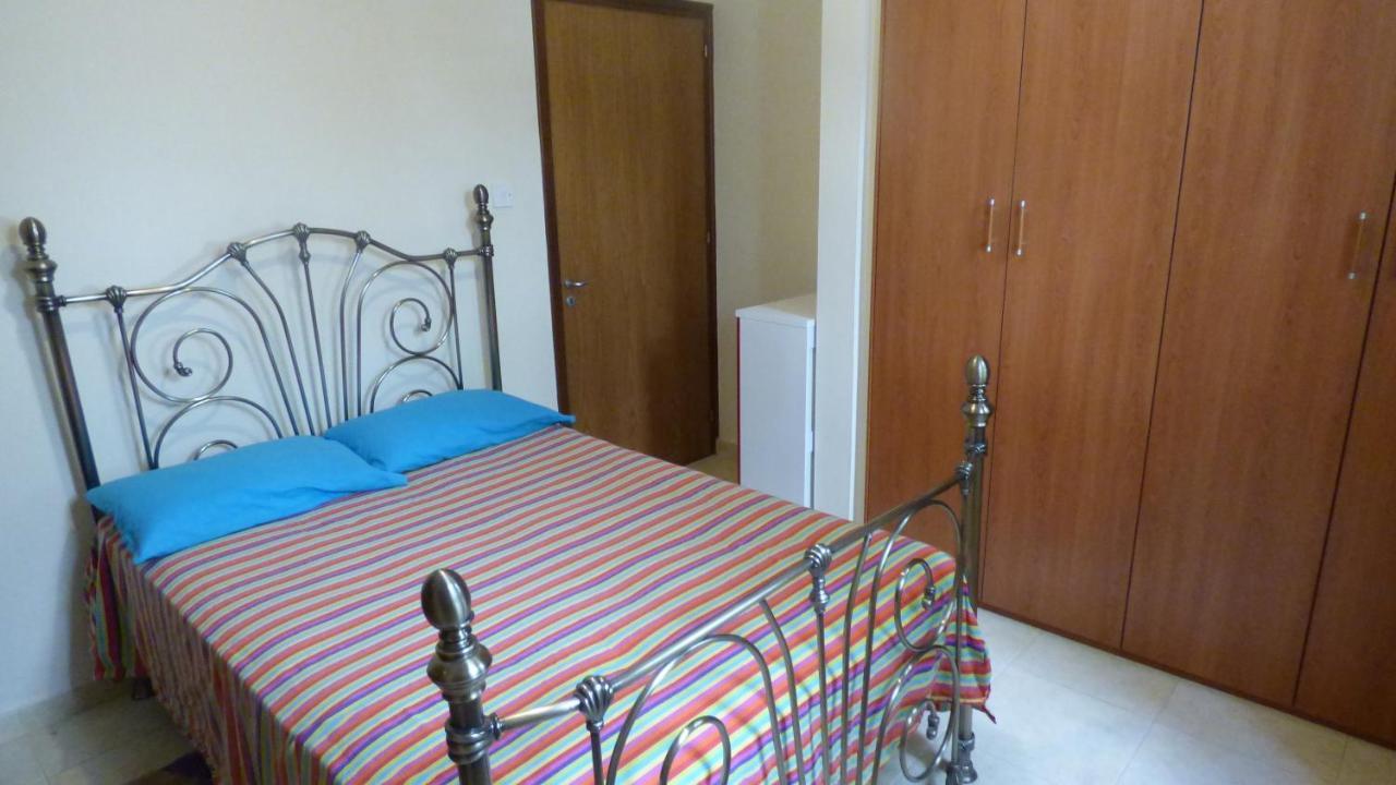 Kalampakas Guesthouse Larnaca Exterior foto